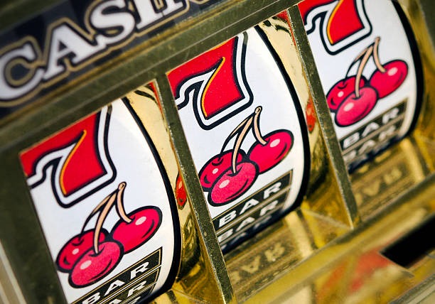 tango77 mobile app interface showing sportsbook and casino games